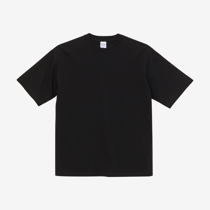 9.1oz MAGNUM WEIGHT T-SHIRT - BLACK