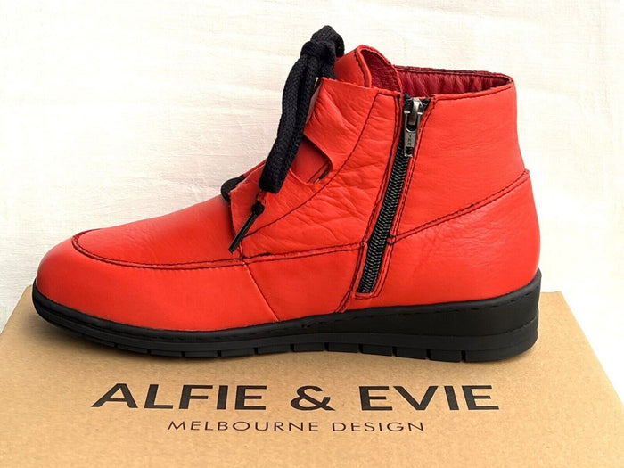 ALFIE & EVIE VOLUME FIRE