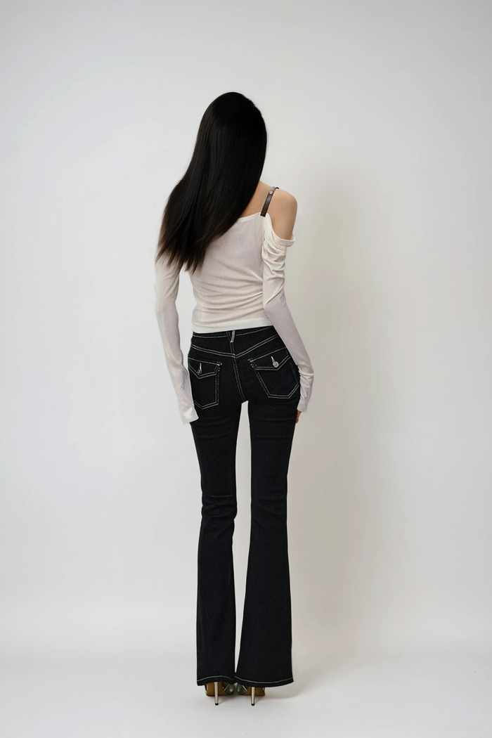 Derren Off Shoulder Deconstruct Ruch Top In White