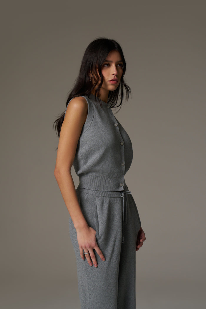 KNIT BUTTON THROUGH TOP - GREY MARL