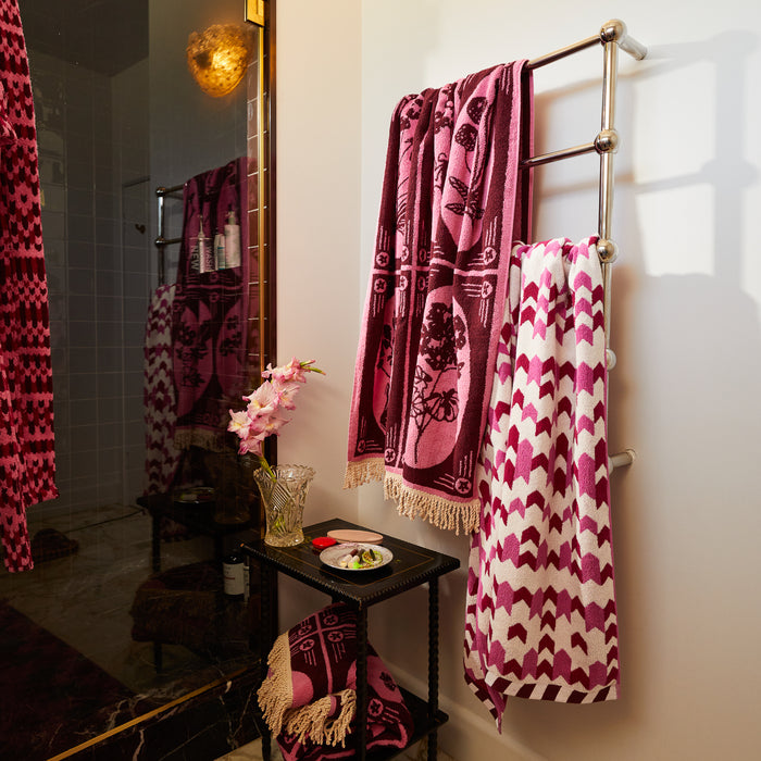 Arlette Bath Sheet - Fuchsia