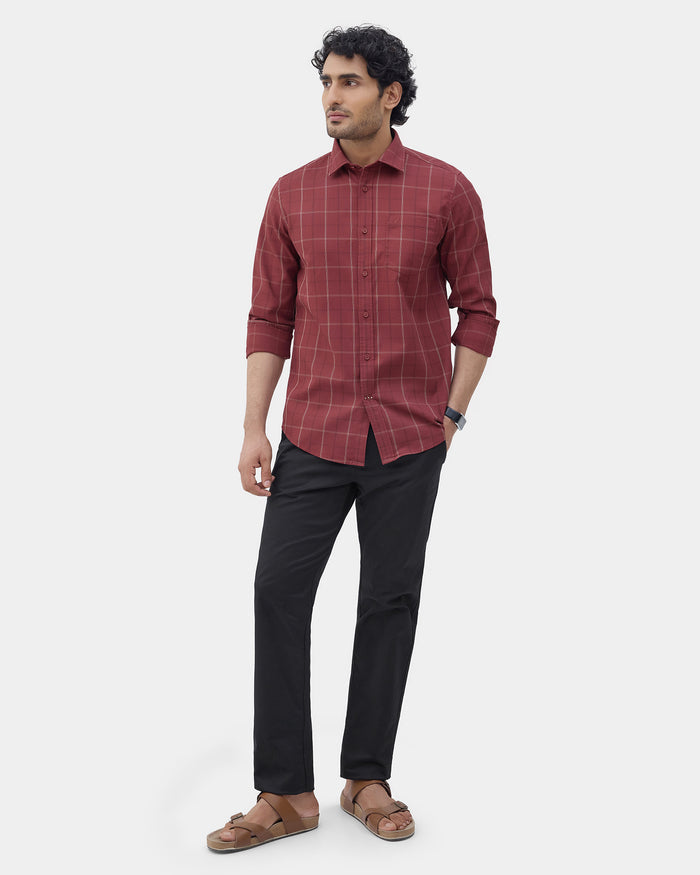 Black Unwrinkle Solid Khakis - Bromo