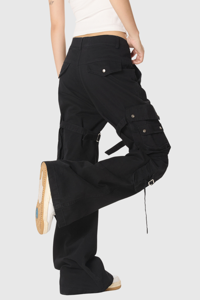 braeden-pocket-cargo-jeans-in-black