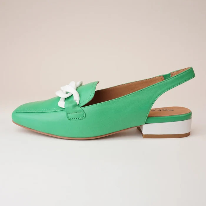 BRESLEY RANDAL GRASS & WHITE