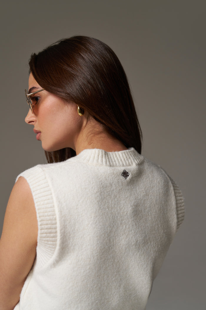 CTRE KNITTED VEST - OFF WHITE