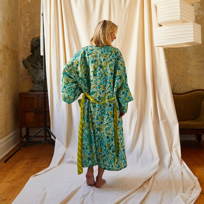 Demi Robe