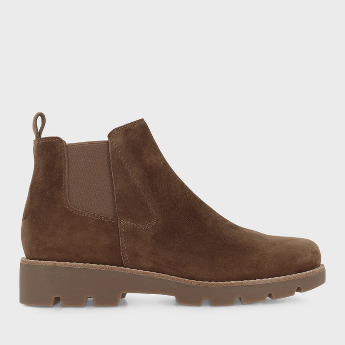 DJANGO & JULIETTE DERA NUTMEG SUEDE