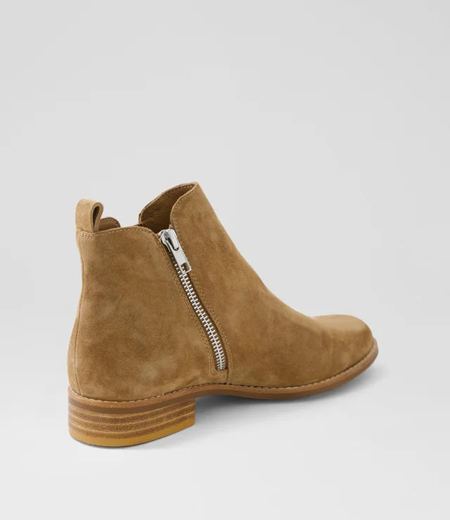 DJANGO & JULIETTE NAKTA LIGHT CHOC SUEDE