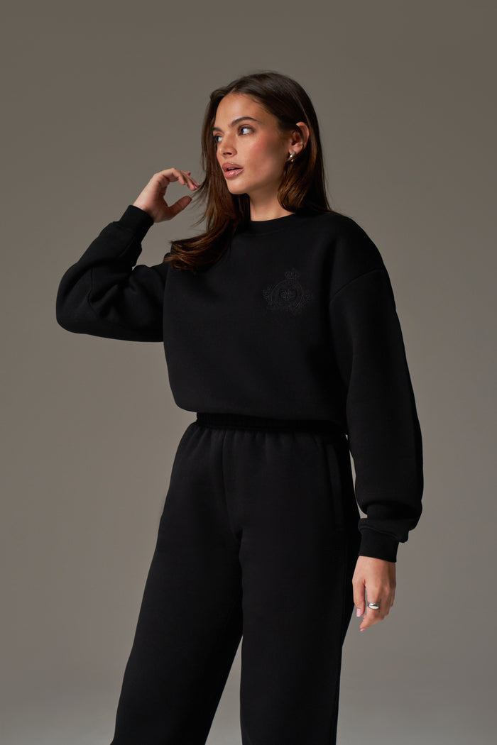 EMBROIDERED CREST SWEATSHIRT - BLACK