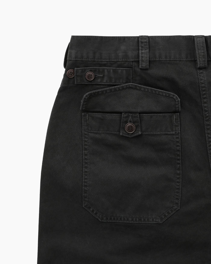 Engineer Short Black