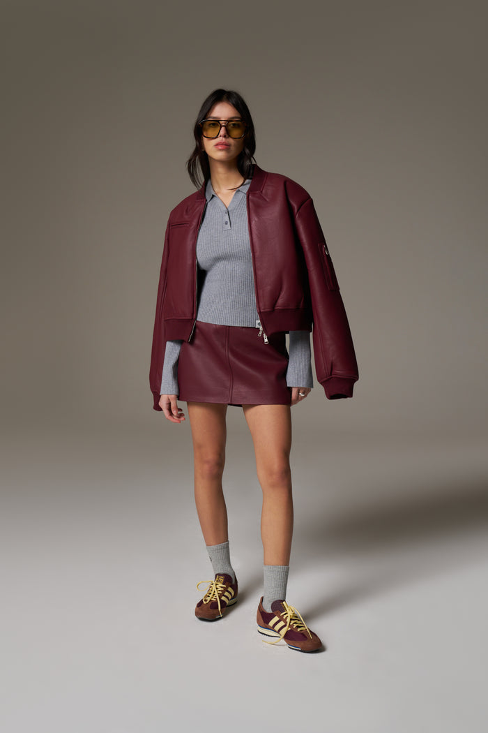 FAUX LEATHER MINI SKIRT - BURGUNDY