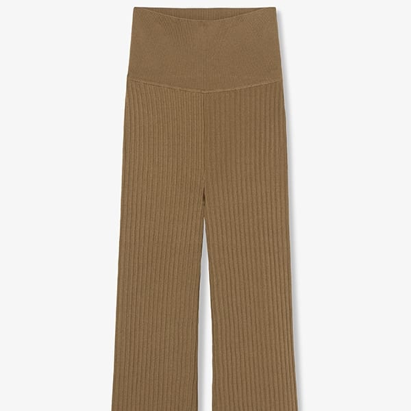 Packshot image of the Finley Legging—Ribbed Jardigan Knit in Light Bronze | Still | Exclude