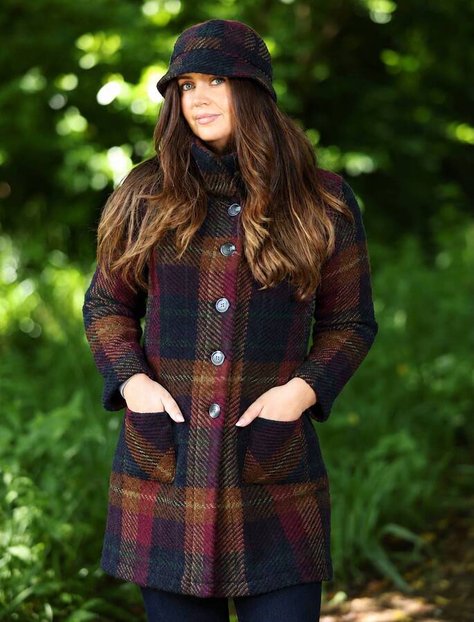 #color_navy-wine-tartan