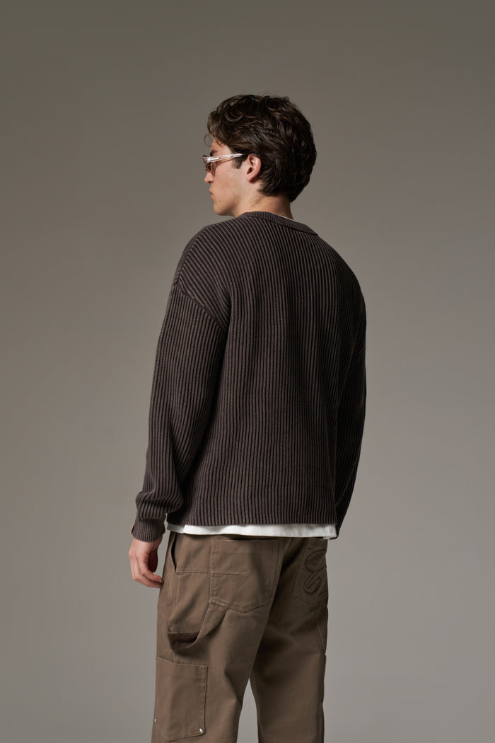 HEAVY WASHED RIBBED KNIT CREW - BROWN