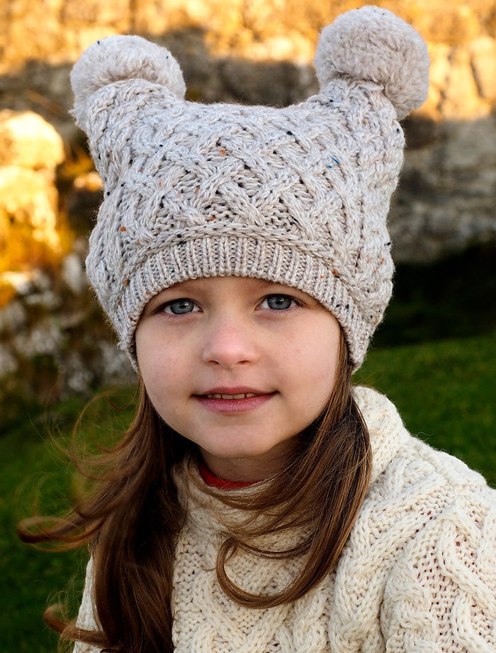 Kids Merino Aran Trellis Pom Pom Hat - #color_oatmeal-nep