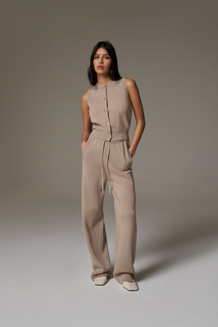 KNIT BUTTON THROUGH TOP - BEIGE