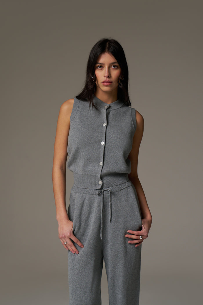KNIT BUTTON THROUGH TOP - GREY MARL