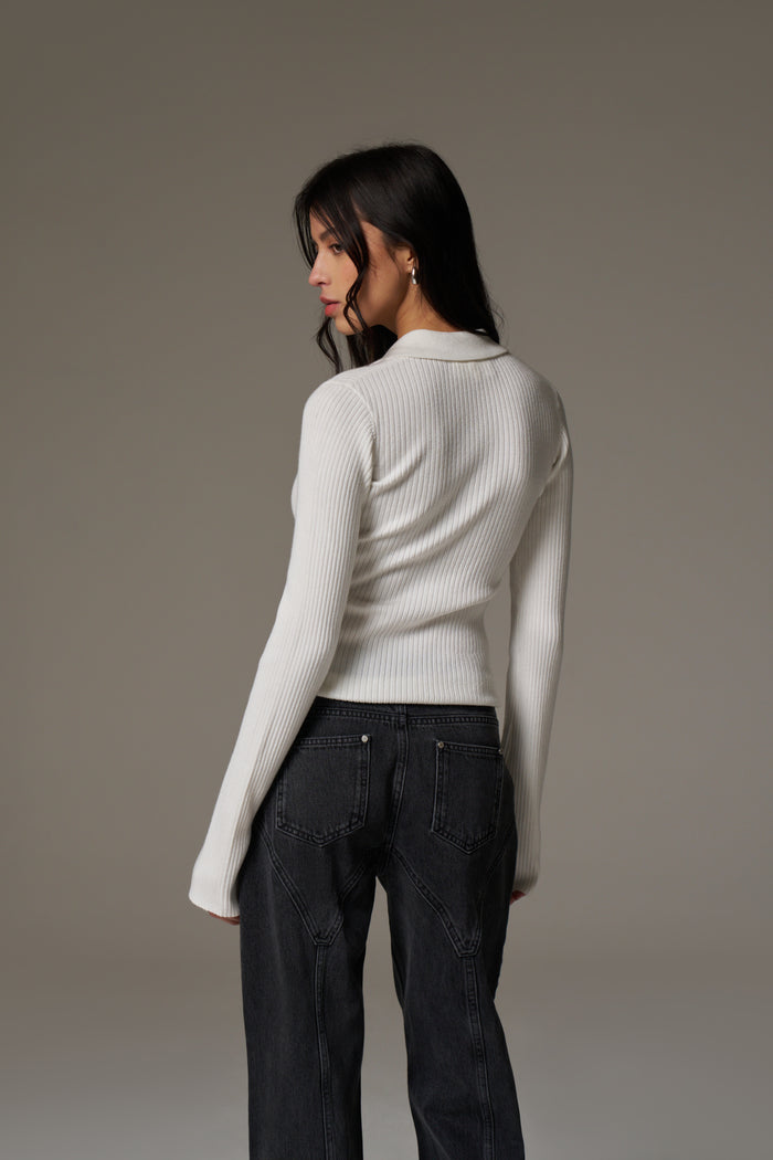KNITTED RIBBED BUTTON THROUGH TOP - OFF WHITE