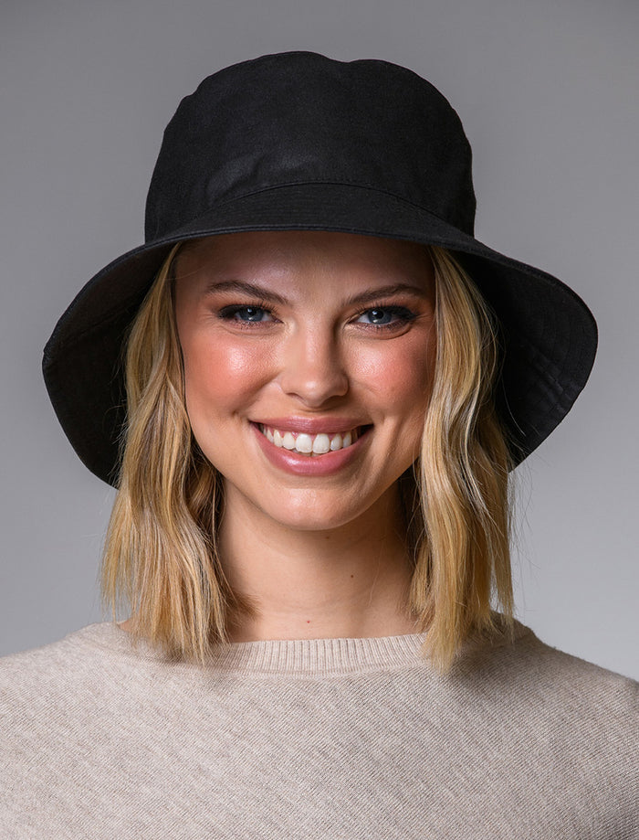 Ladies Erin Wax Bucket Hat - Black #color_black