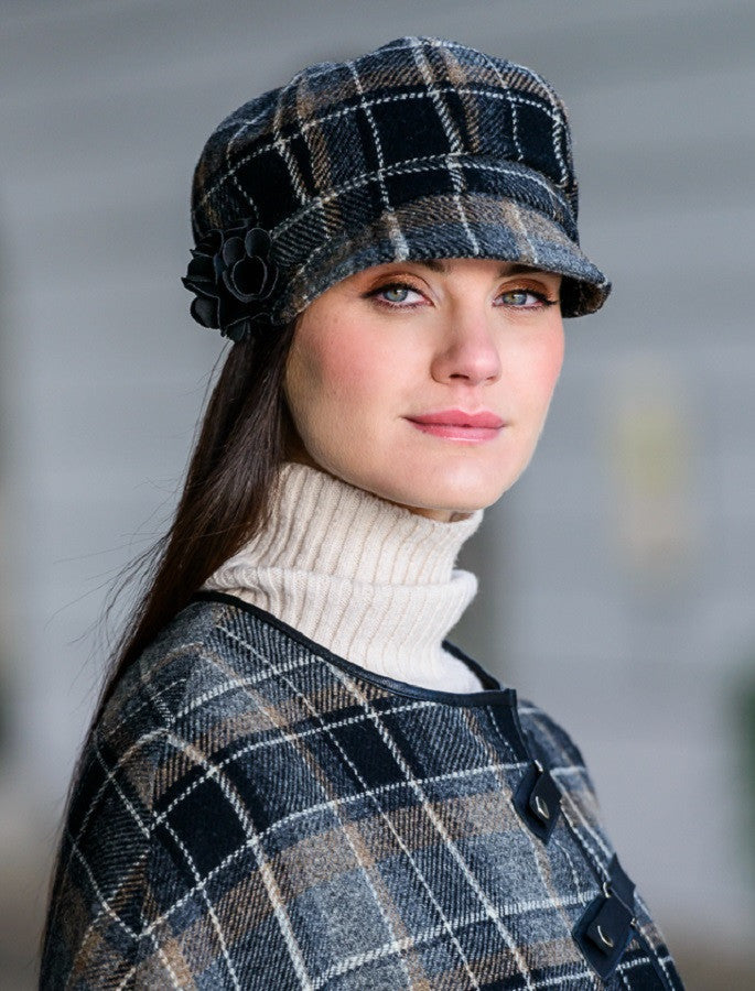 Grey & Black Plaid / One Size