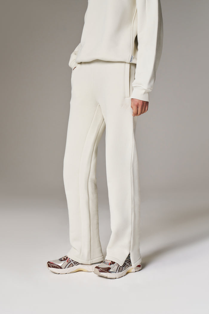 LAUNDERED CLASSICS STRAIGHT LEG JOGGERS - ECRU