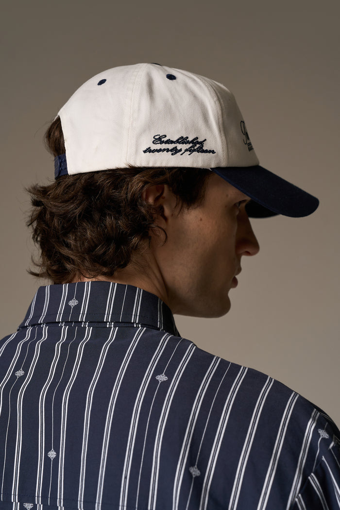 LAUREL EMBROIDERY CAP - NAVY