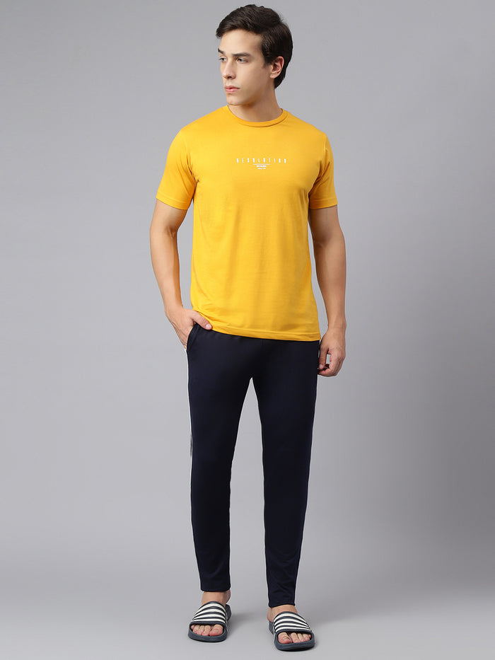 Men Navy Regular Fit Mid Rise Track Pant
