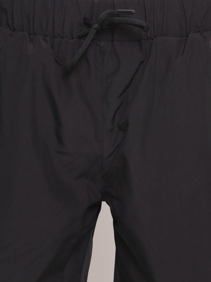 Men's Black Solid Shorts with Drawstring Waist