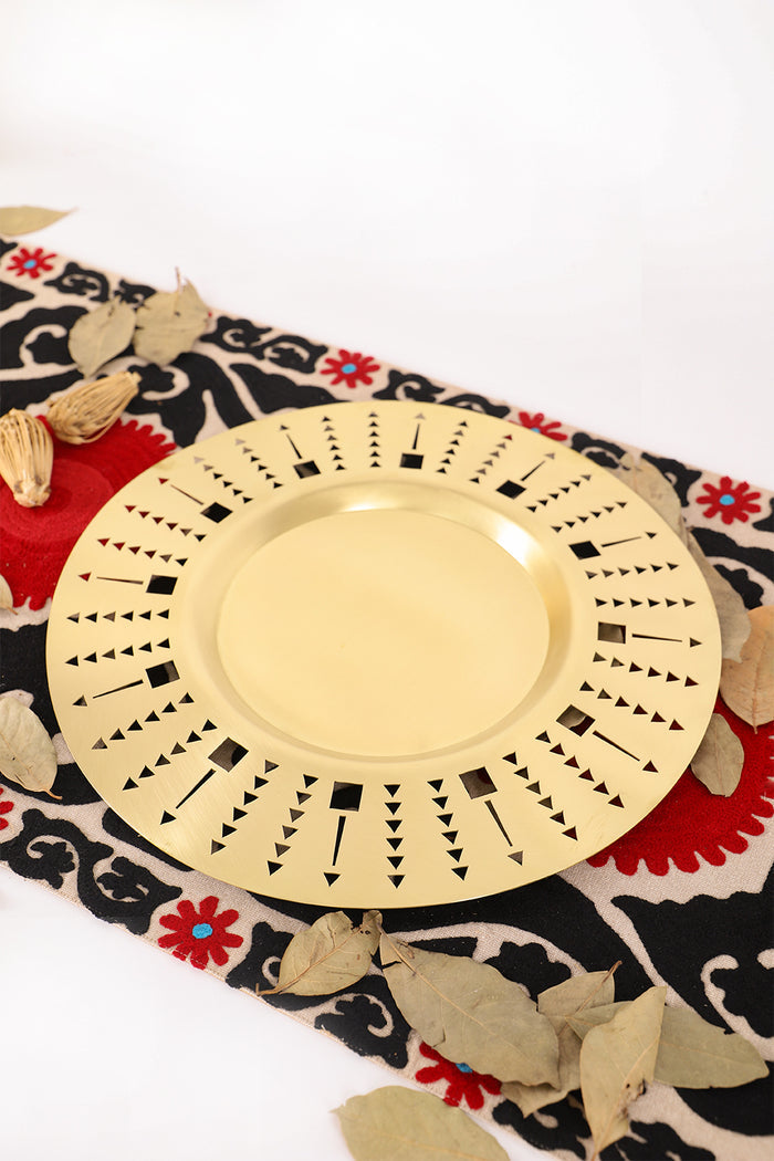 Mujj Brass Service Plate