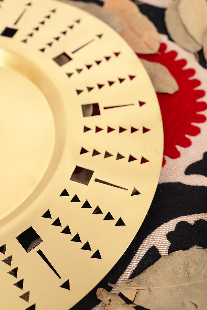 Mujj Brass Service Plate