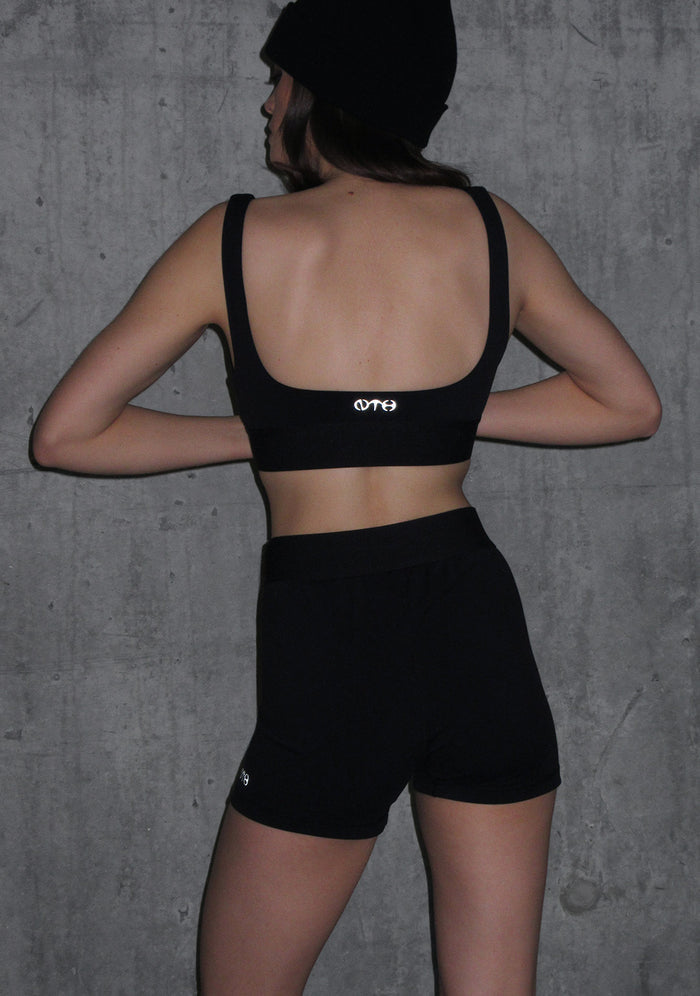 Nth ACTIVE OLD ENGLISH SHORTS BLACK