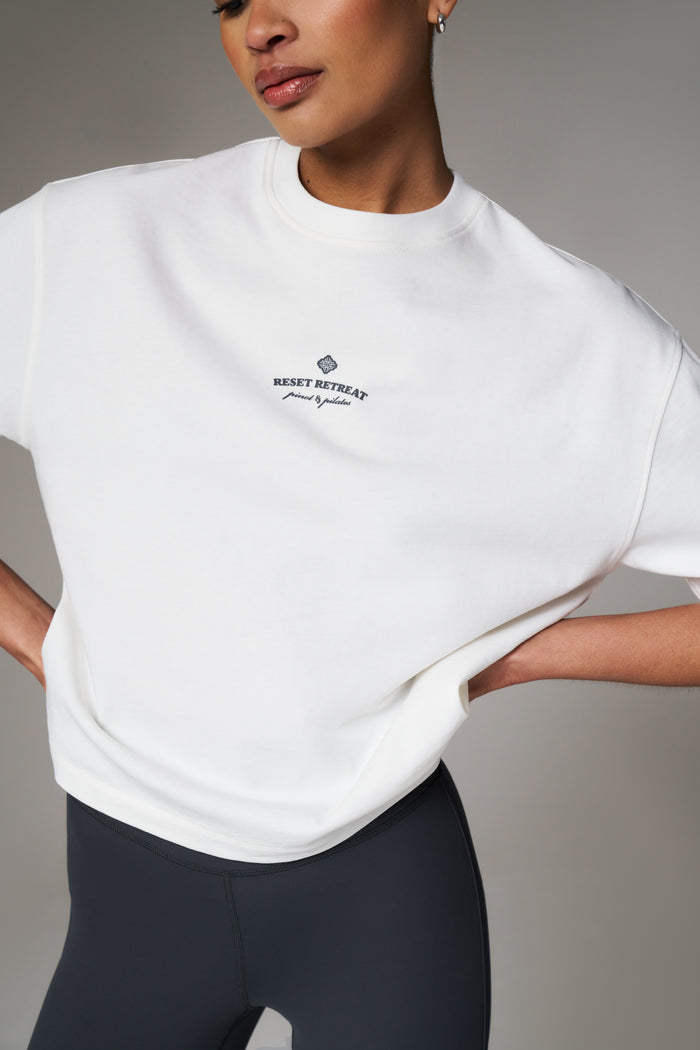 PILATES & PINOT BOXY T-SHIRT - OFF WHITE