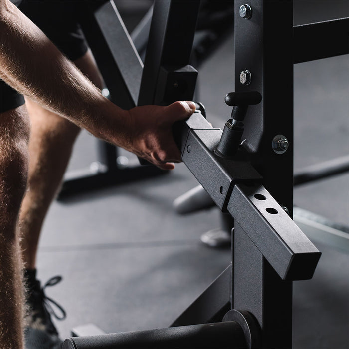 Plate-Loaded Chest Press Machine