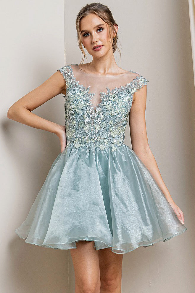 Robyn Dress in Mint