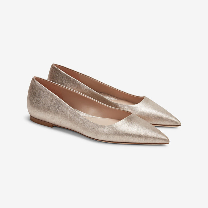 Packshot of Rowan flat in brushed metallic prosecco | Lead