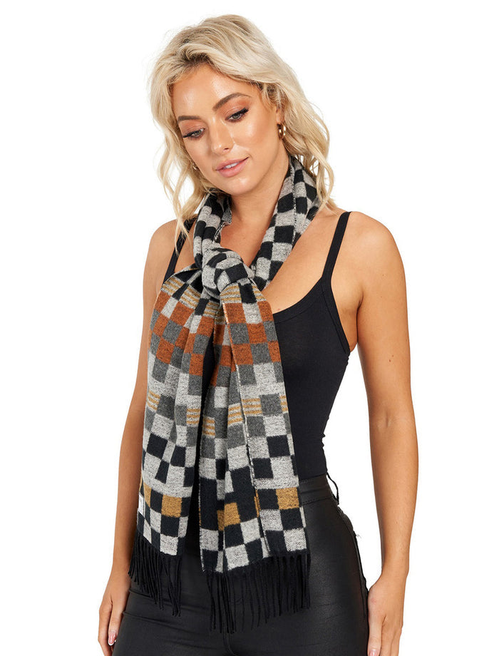 Soft Motif Fringed Scarf #color_black-white-tan