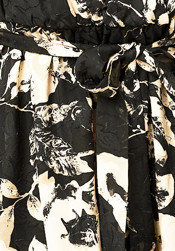 The Minimalist Floral Dress