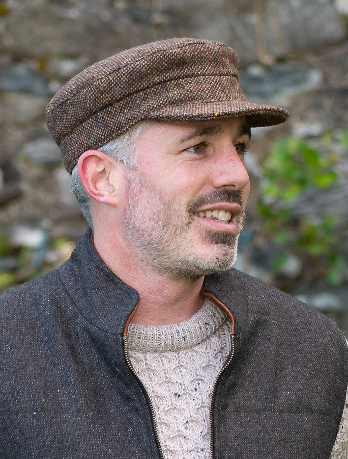 Tweed Skipper Cap- Brown Fleck Salt & Pepper #color_brown-fleck-salt-pepper