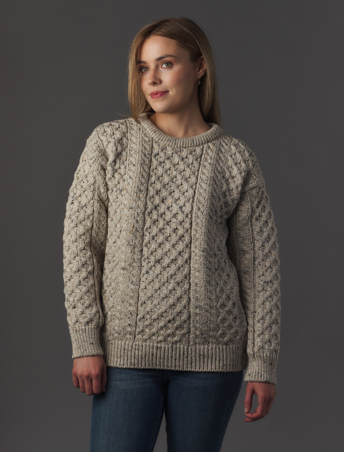 WOMEN'S HEAVYWEIGHT TRADITIONAL ARAN WOOL SWEATER - White with Fleck #color_white-with-fleck