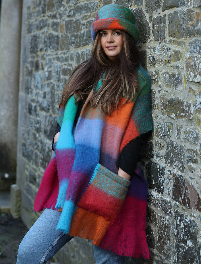 Wool Pocket Stole - #color_plush-red